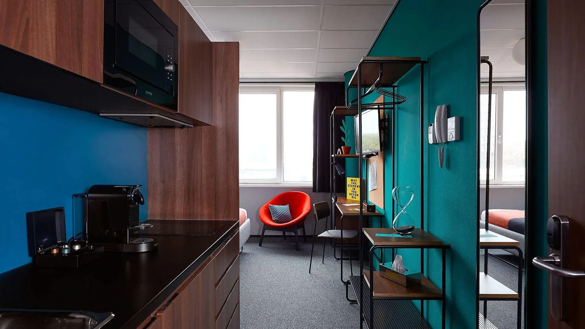The Social Hub Amsterdam West Hotel