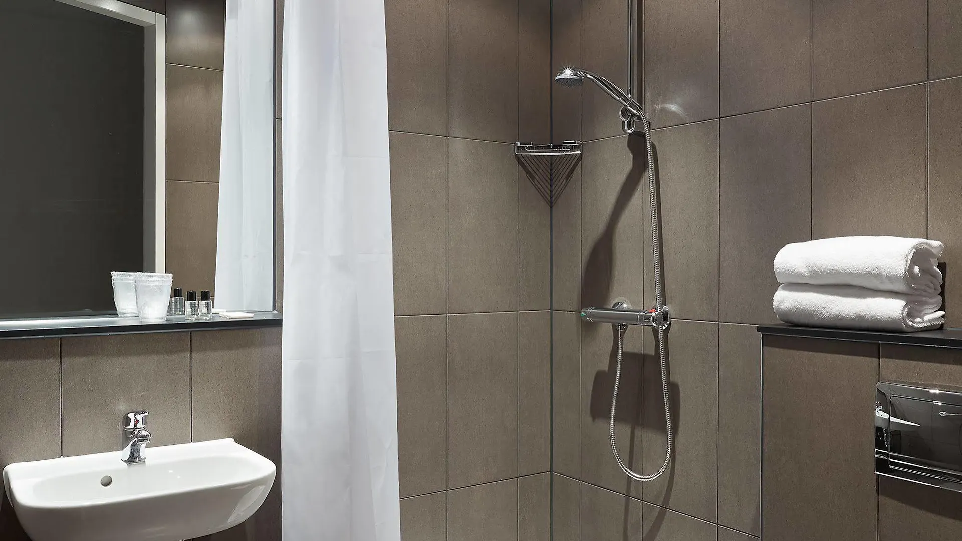 Отель The Social Hub Amsterdam West 3*,  Нидерланды